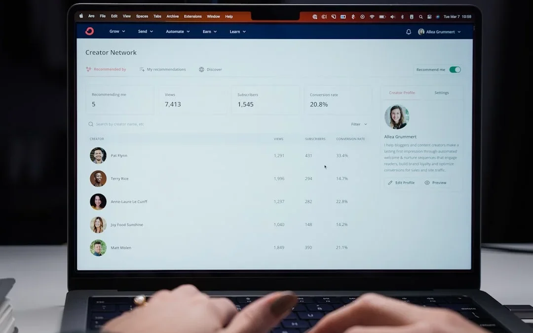 Factorial: La plataforma española que gestiona 300.000 empleados en 65 países - Factorial, software recursos humanos, startup española, SaaS Barcelona, Tiger Global, gestión RRHH pymes, Jordi Romero, software nóminas, BambooHR competencia, Personio, valoración startup, Serie B